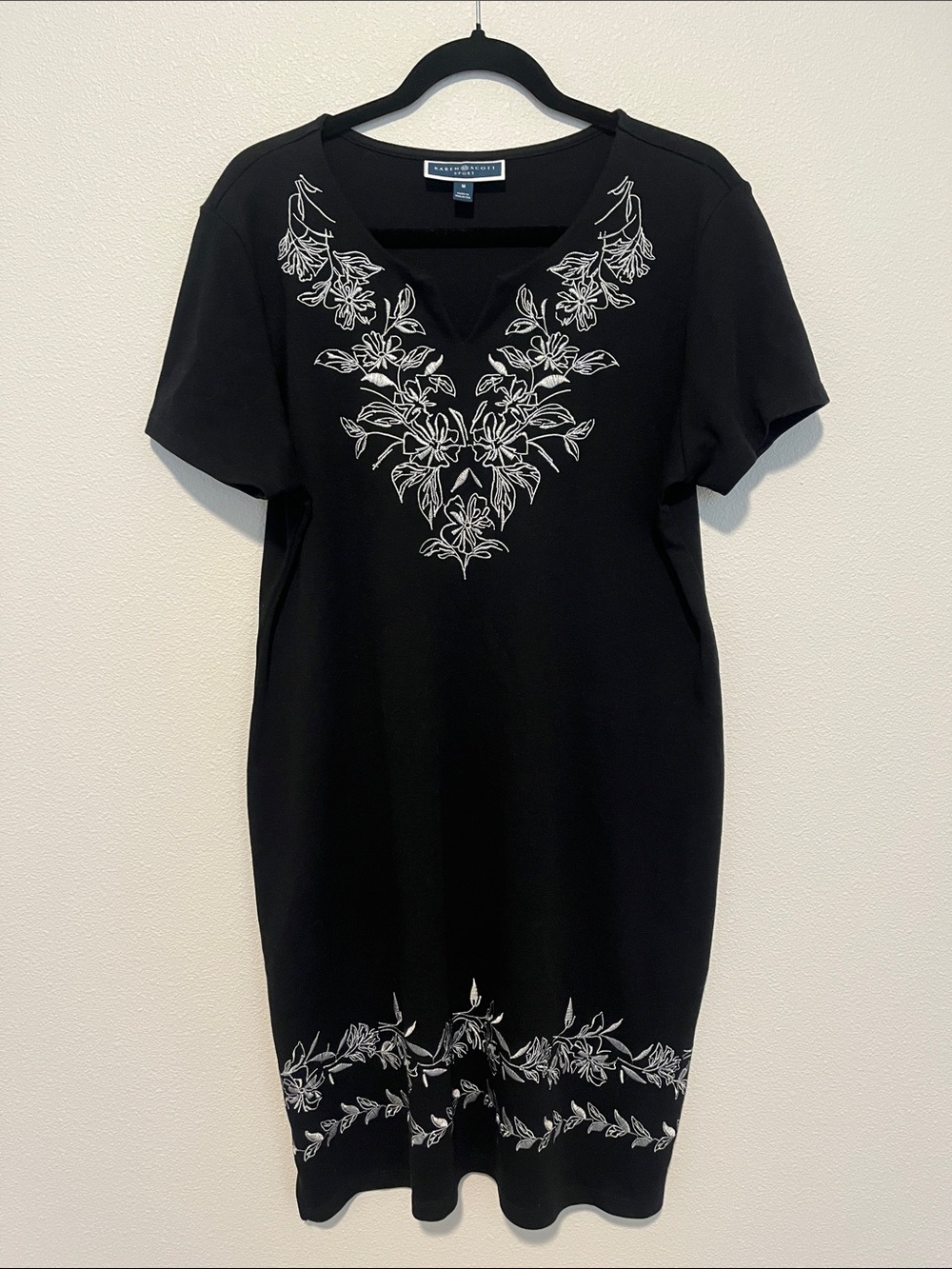 Karen Scott Black Midi Dress with White Floral Embroidery